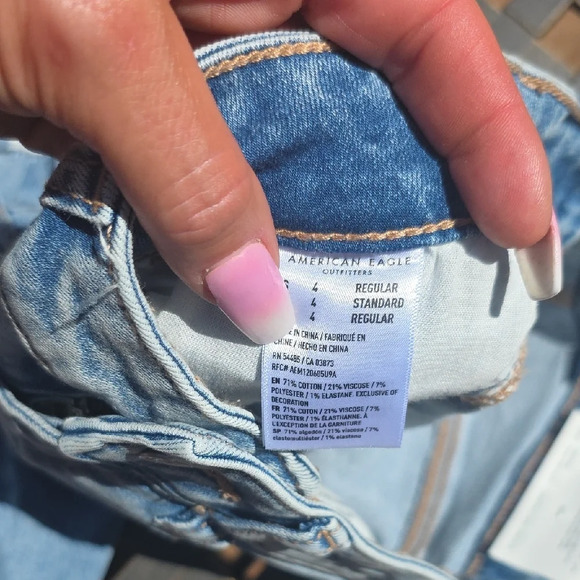 Trendy Light Blue Boyfriend Jeans - Picture 3 of 8